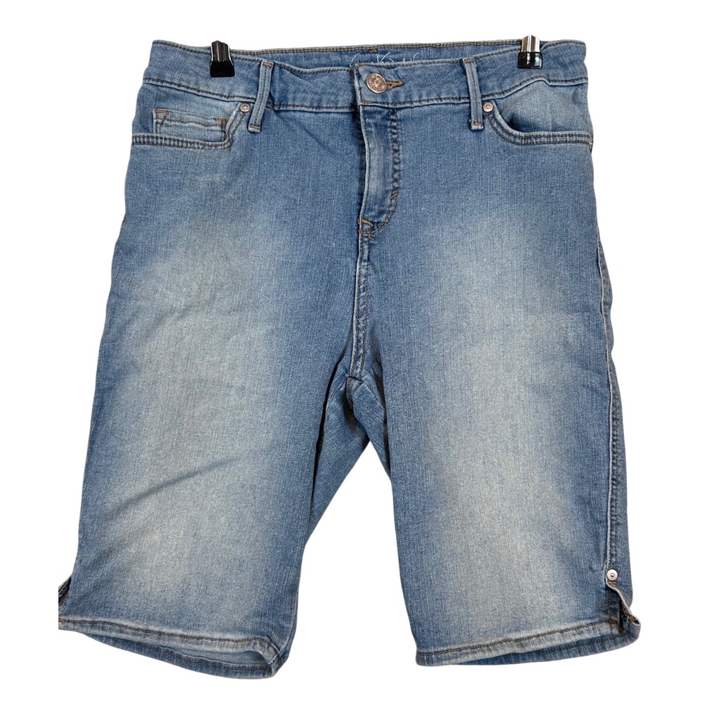 Gloria Vanderbilt Womens All-Around Slimming Bermuda Shorts Light Wash Blue Sz 8